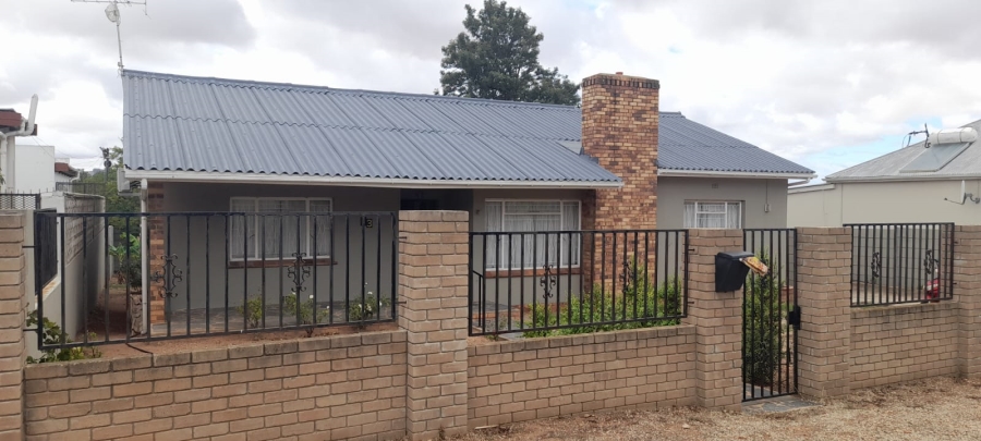3 Bedroom Property for Sale in Moorreesburg Western Cape